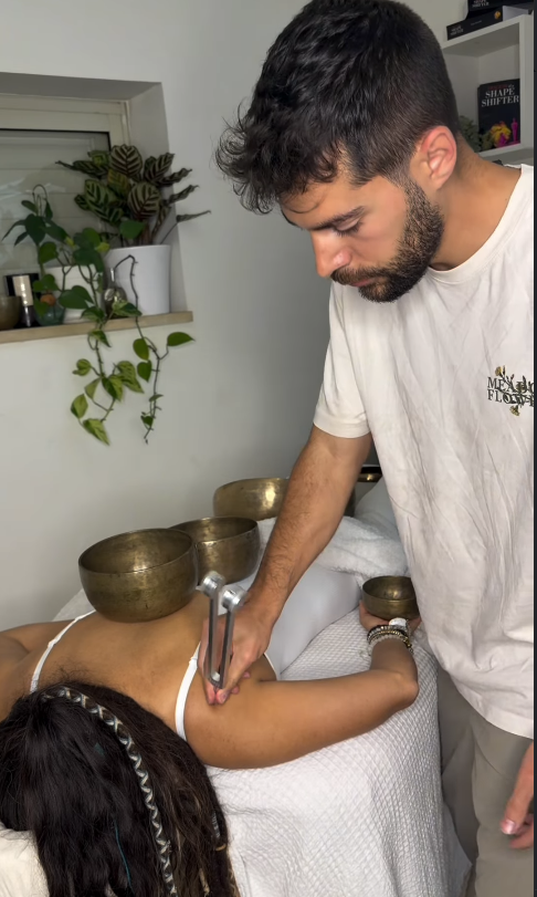 עמית באטוויניק - מדקר ומעסה רפואי